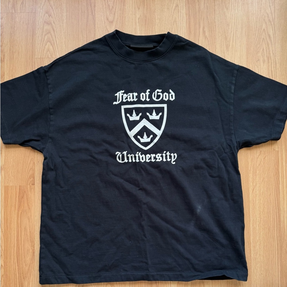 Fear of God University Tshirt, Size XS No flaws